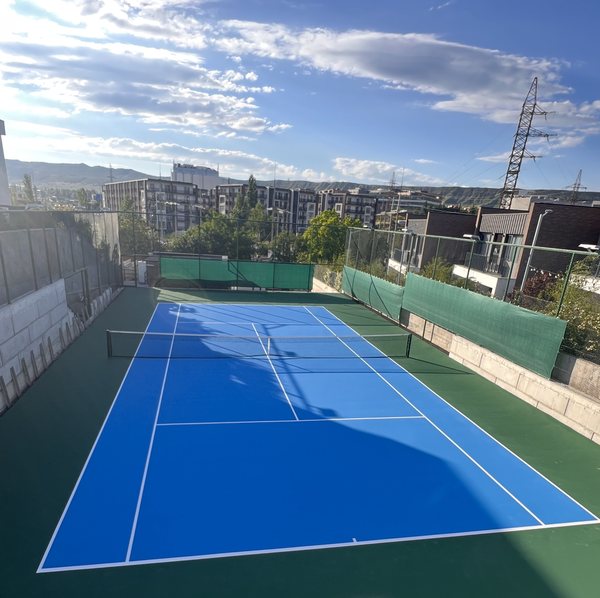 Lisi Tennis Club — photo